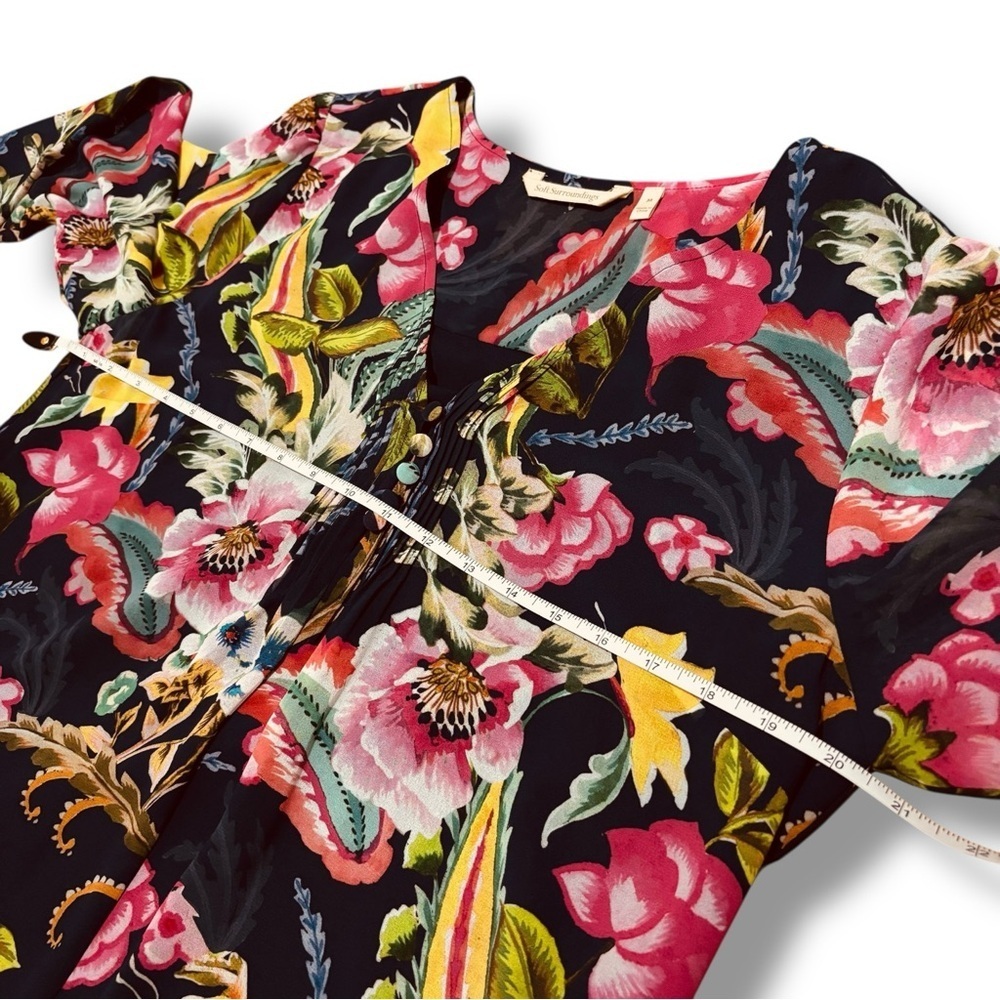 Soft Surroundings Navy Blue Floral Samantha Georgette Top - Medium - Picture 6 of 11
